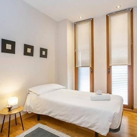 Marieta Apartment By The Castle With Ac Alicante Exteriér fotografie